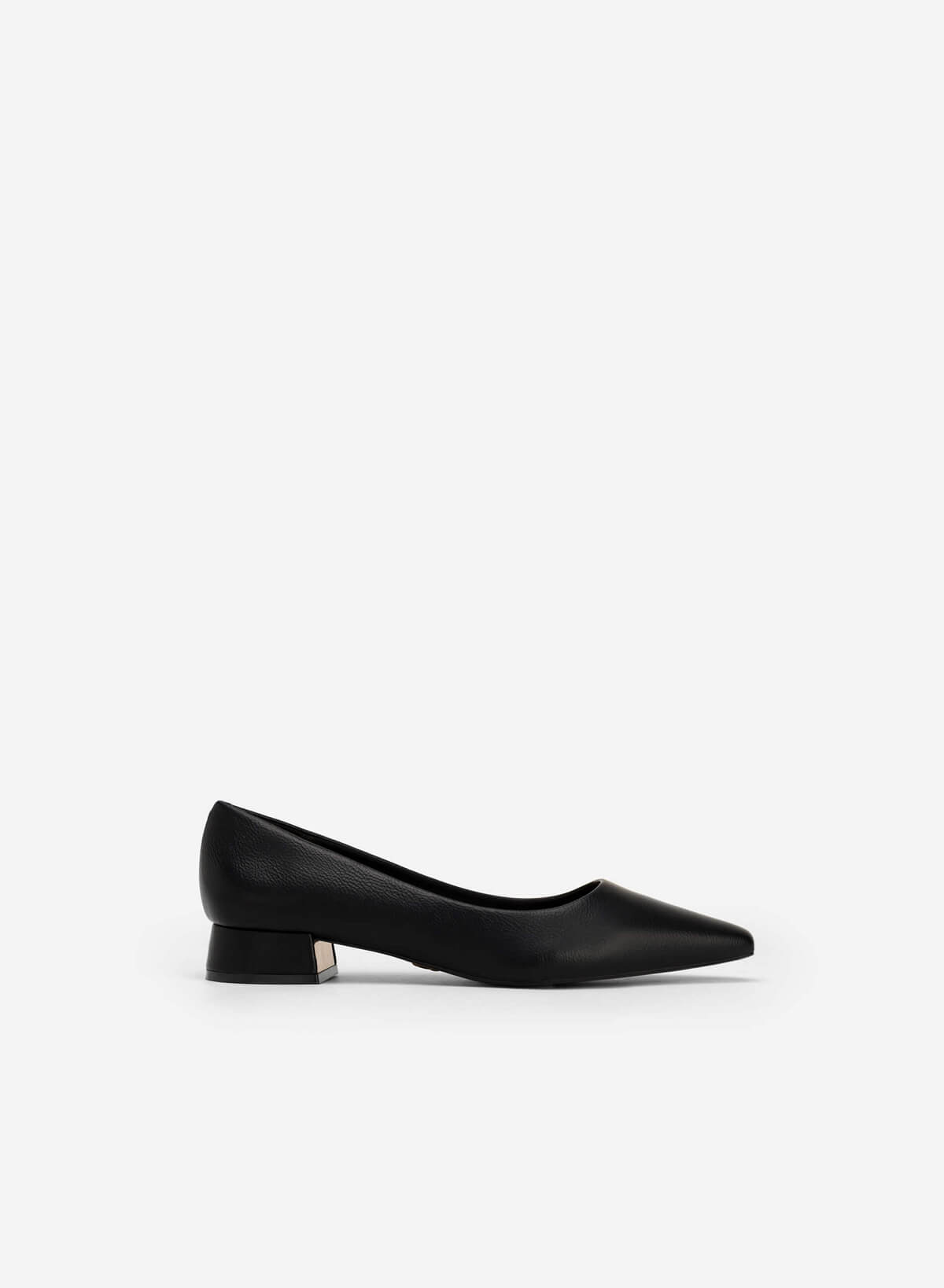 Metal Décor Block Heel Pointed Toe Pumps - HIG 0548 - Black | VASCARA