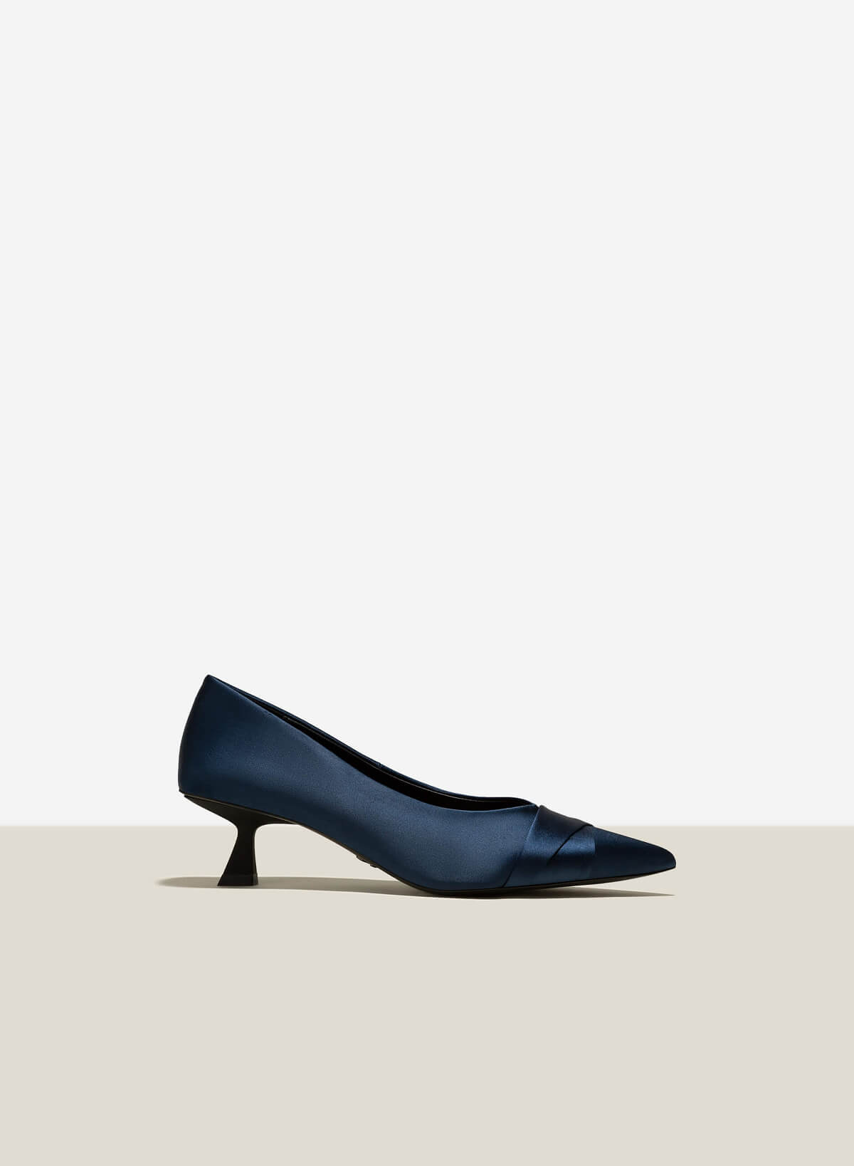 Pointed Toe Pleated Spool Heel Satin Pumps - HIG 0604 - Dark Blue - vascara.com