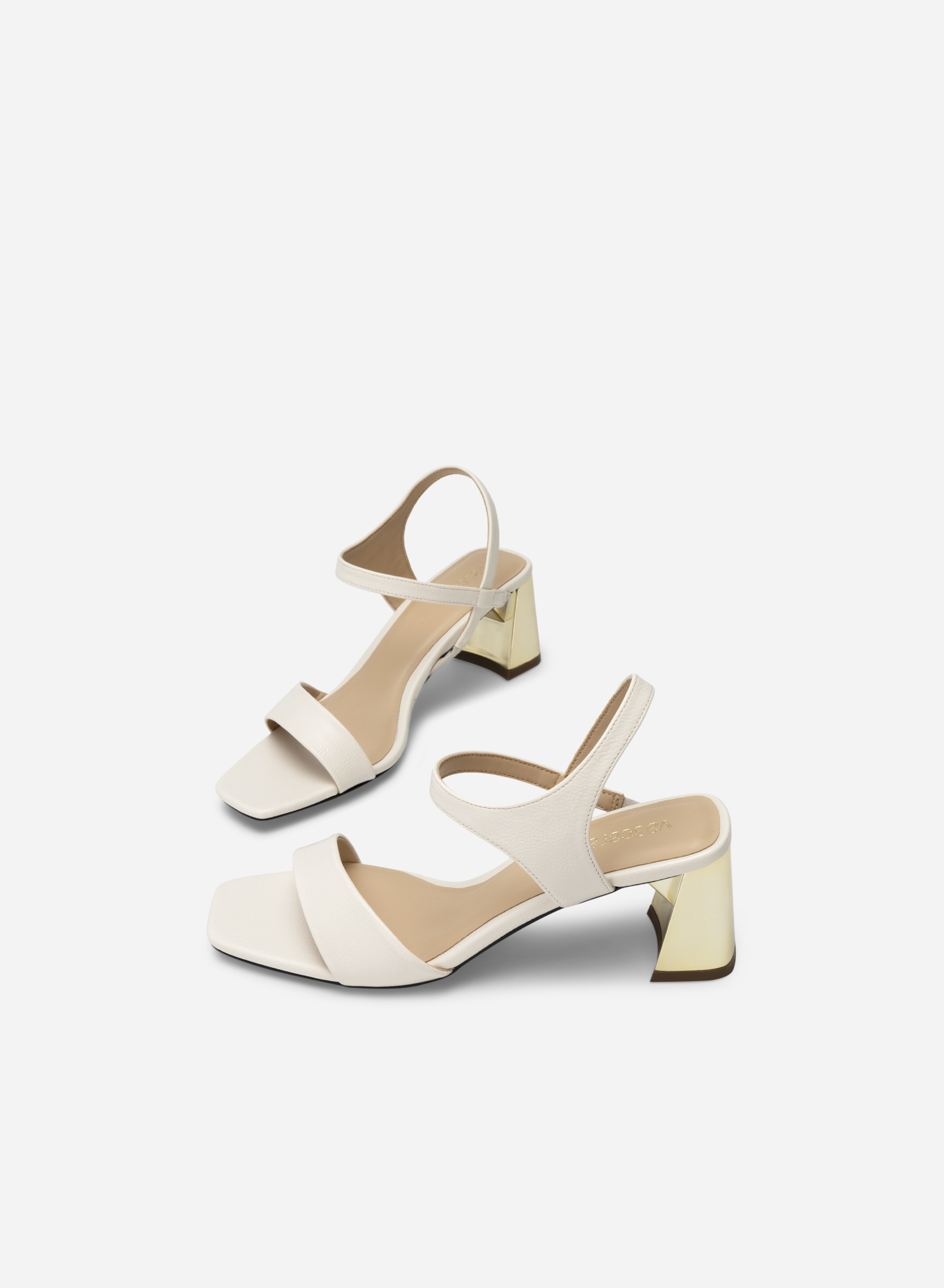 Cream block sales heels