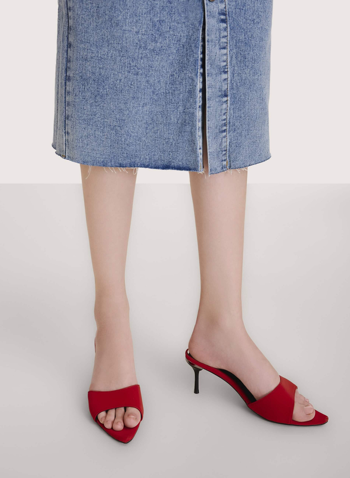 Velvet Heel Mules - MUL 0180 - Red - vascara.com