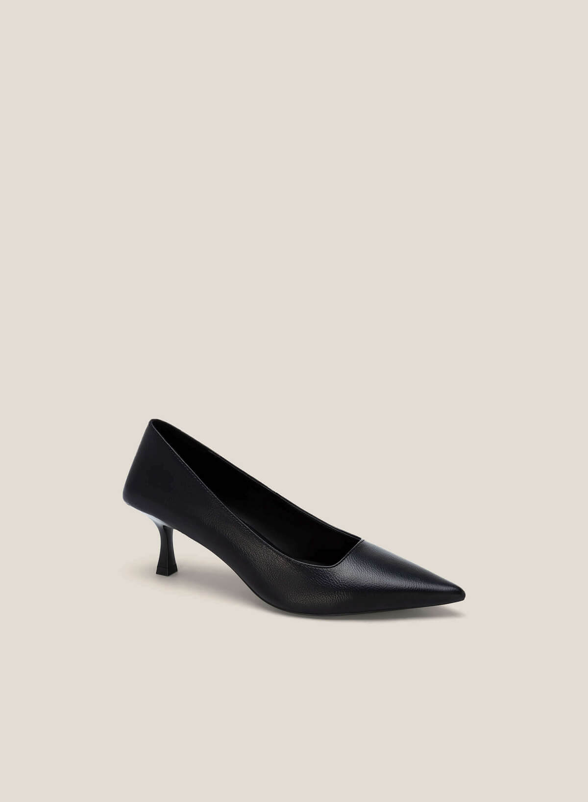 Pointed-Toe Spool Heel Pumps - HIG 0576 - Black - vascara.com