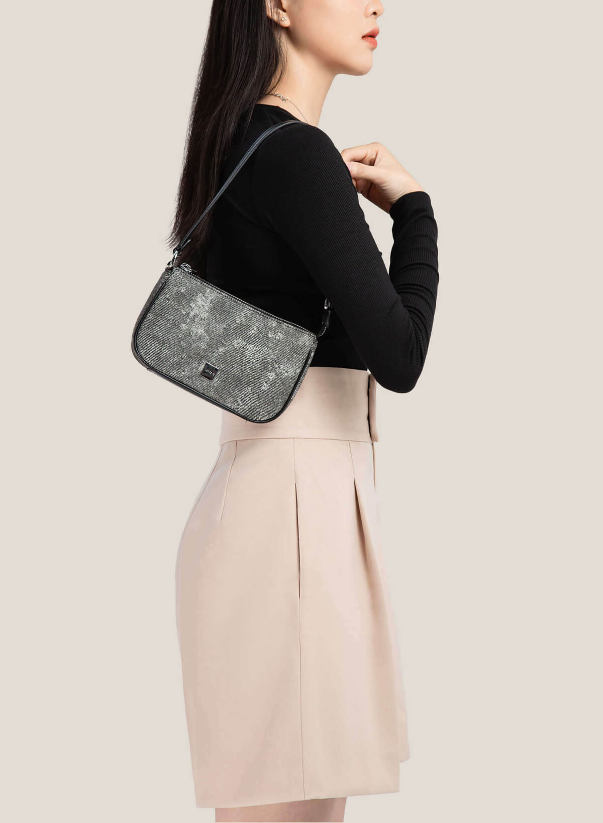 Chain-Lock Hobo Bag - TTE 0122 - Gray - vascara.com