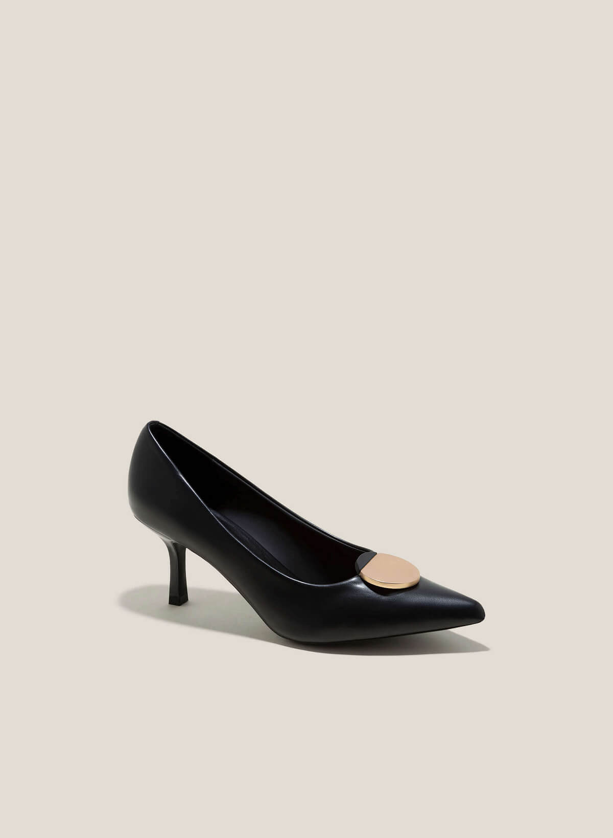 Circle Lock Décor Pointed-Toe Pumps - HIG 0619 - Black - vascara.com