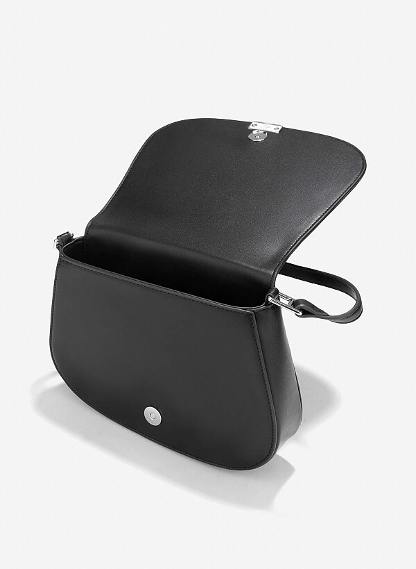Túi saddle nắp gập nhấn khóa trang trí - SHO 0252 - Màu đen - VASCARA