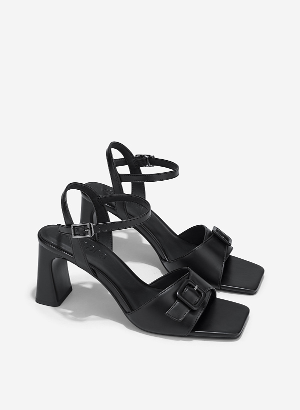 Giày sandals basic nhấn buckle - SDN 0799 - Màu đen - VASCARA