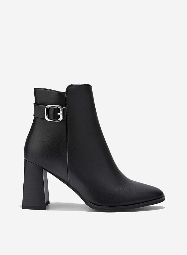 Giày ankle boots gót trụ nhấn khóa trang trí