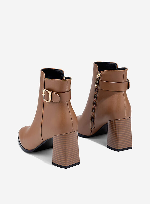 Giày ankle boots gót trụ nhấn khóa trang trí - BOT 0941 - Màu nâu sáng - VASCARA