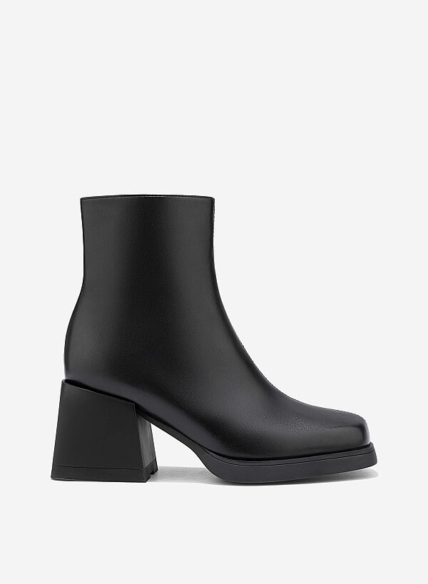 Giày ankle boots mũi vuông