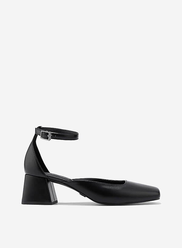 Giày bít mũi vuông ankle strap - BMN 0670 - Màu đen - VASCARA